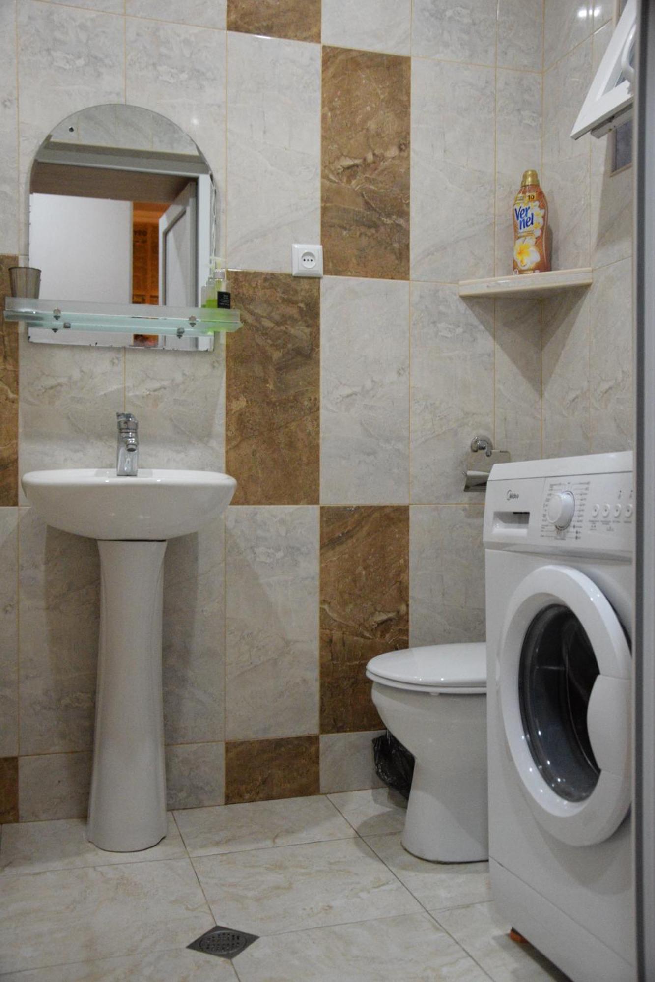 Apartament Librarians' Flat Tbilisi Zewnętrze zdjęcie