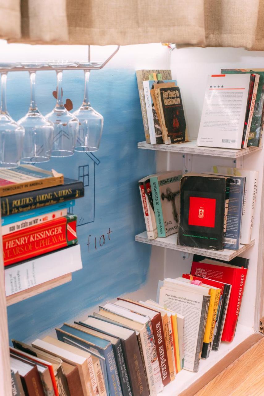 Apartament Librarians' Flat Tbilisi Zewnętrze zdjęcie