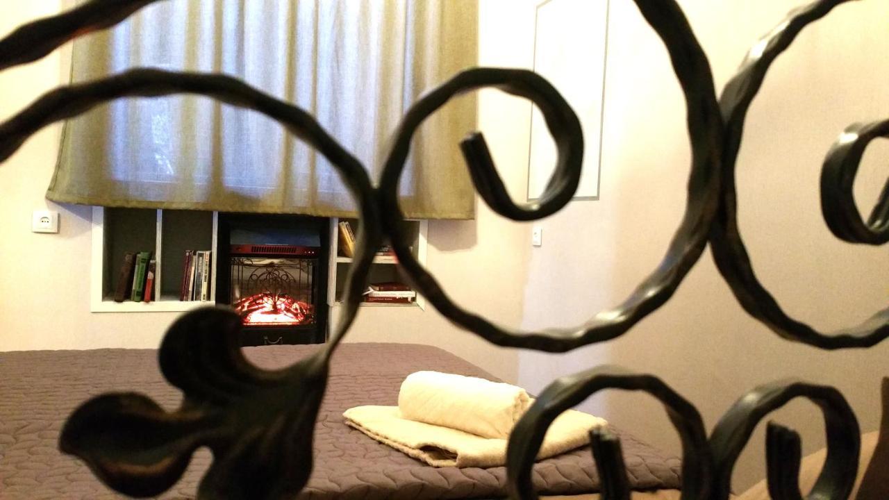 Apartament Librarians' Flat Tbilisi Zewnętrze zdjęcie